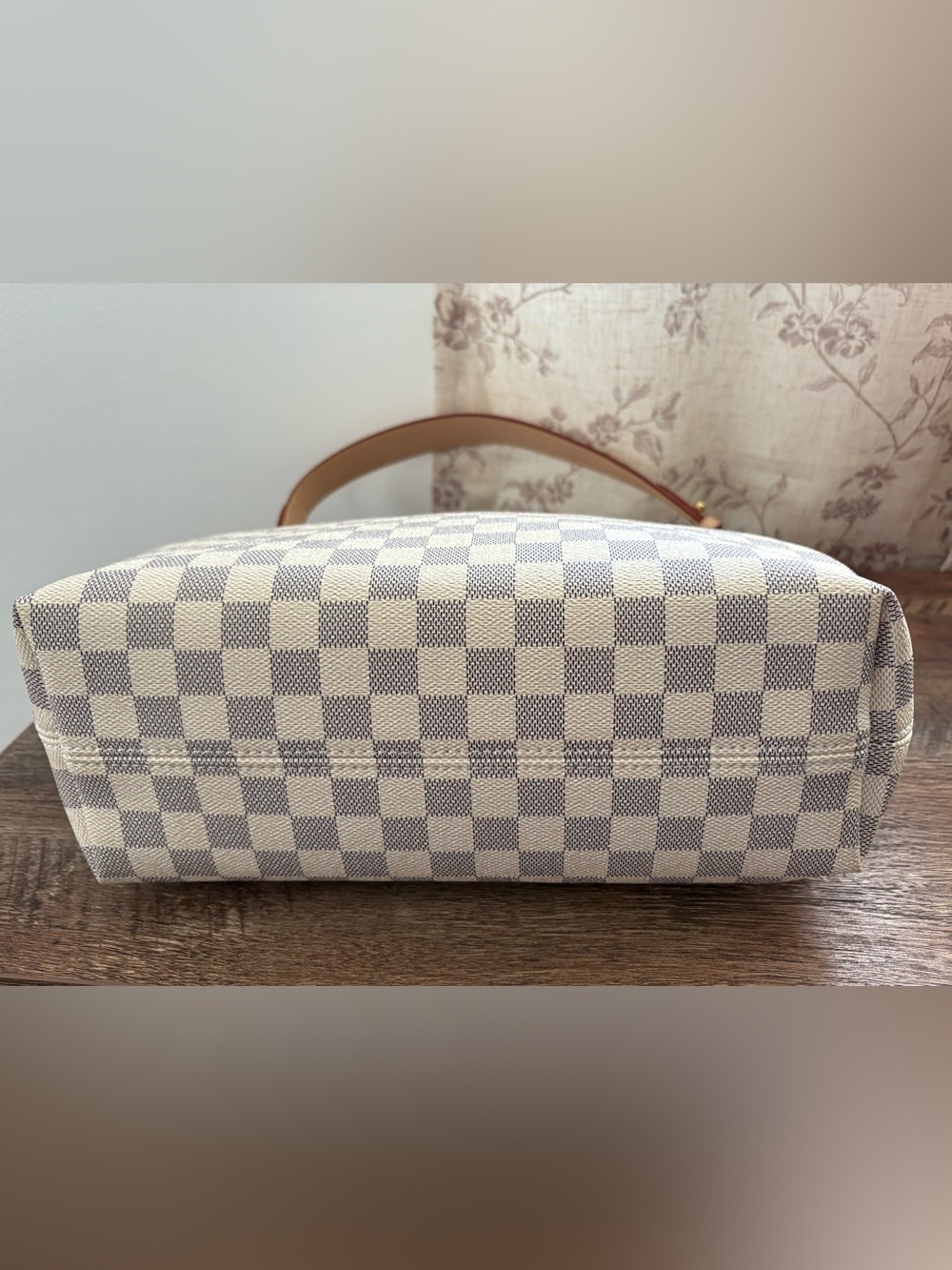 Louis Vuitton Damier Azur Graceful PM Bag - Picture 5 of 16